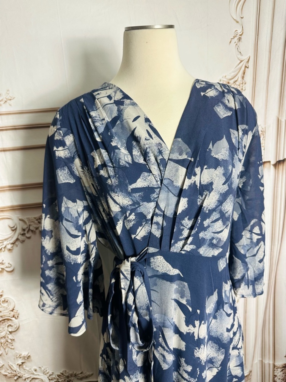 Navy & White Floral Wrap Midi Dress - Women - Picture 6 of 8